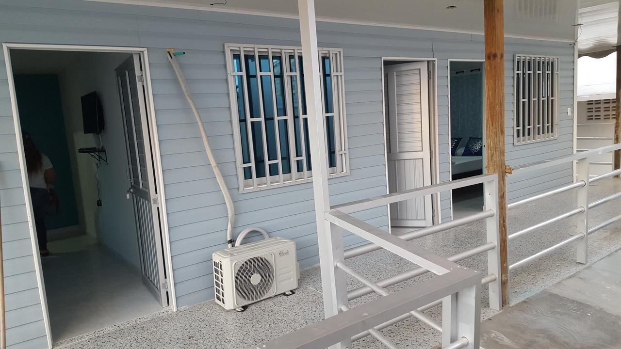 Islander'S Blue House 호텔 San Andrés 외부 사진